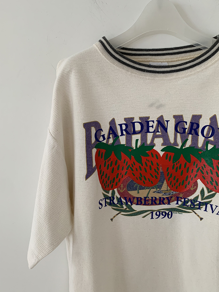 Vintage "GARDEN GROVE STRAWBERRY FESTIVAL 1990"