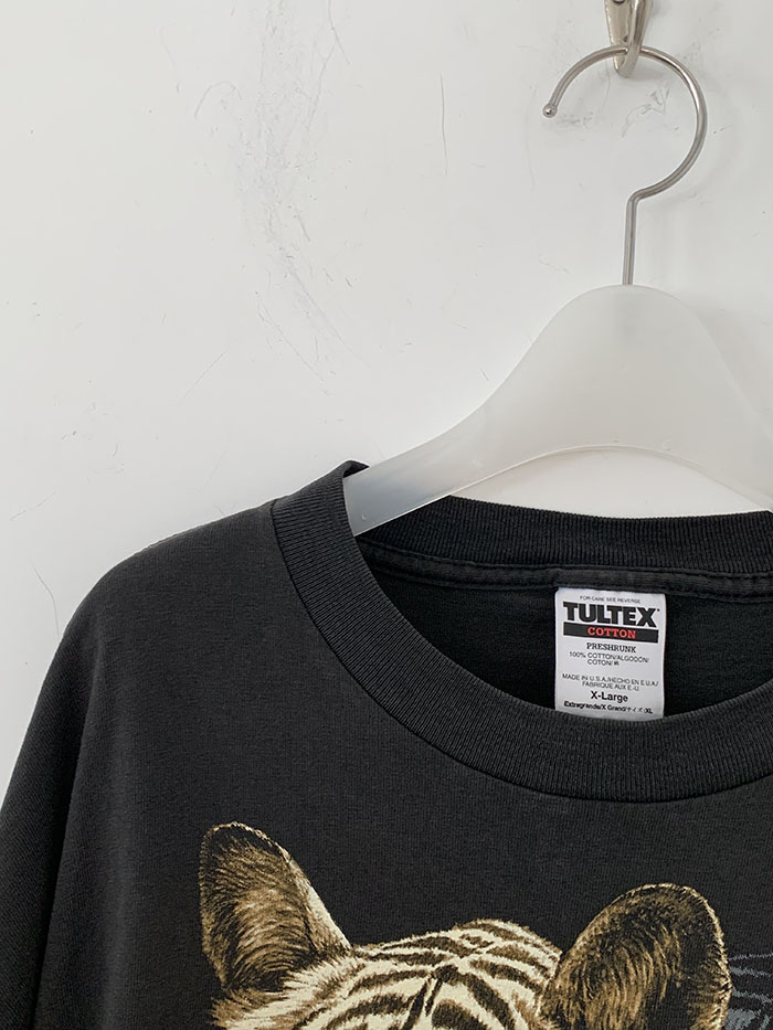 Vintage "LILISUN And the City" USA T-shirt