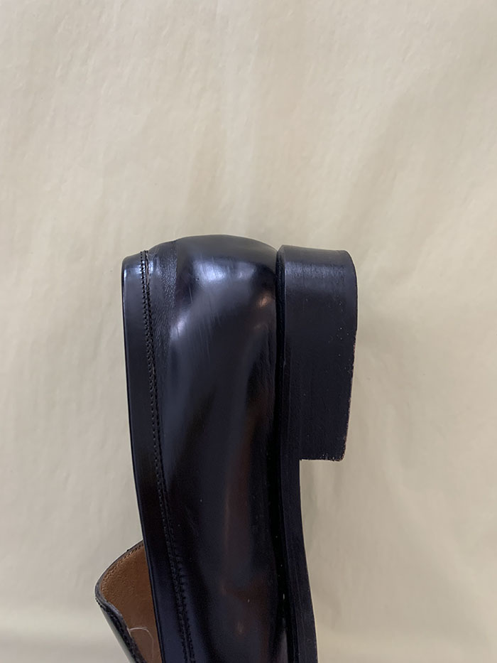 00s "Hermes" Logo Leather Loafer Shoes