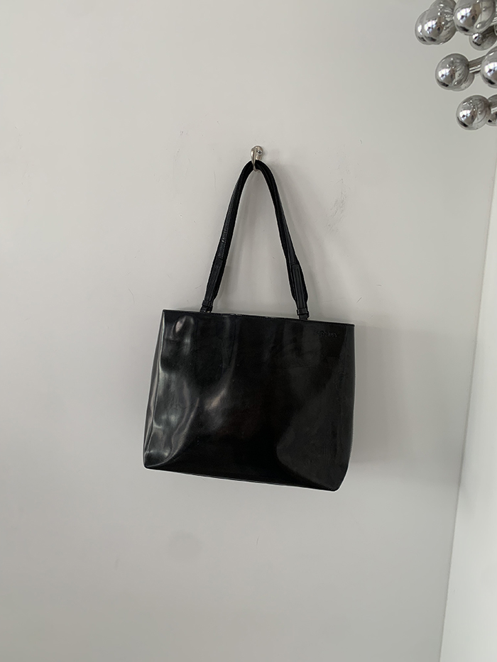 90's - 00's "PRADA" Leather Tote Bag (rare design) 복제