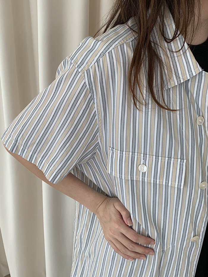 00's "PRADA" cotton pocket short Shirt