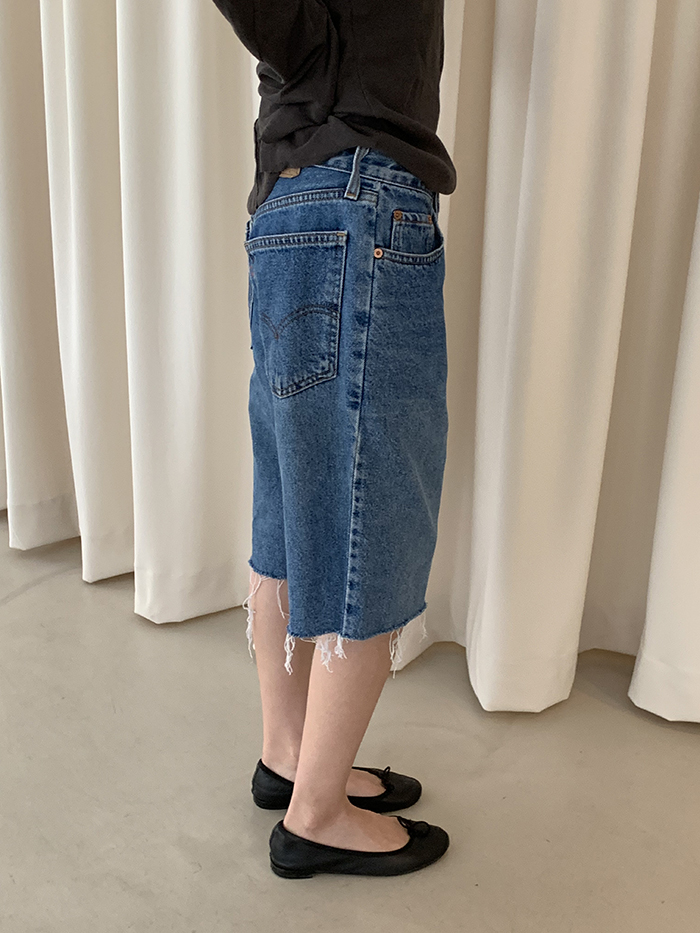 Levi's Short - size 29-30 (classic Loose fit)