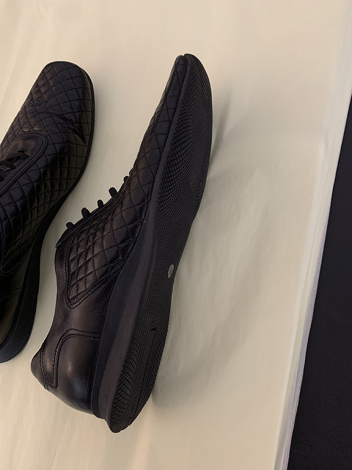00's "PRADA" Leather Shoes ๋ณต์ 