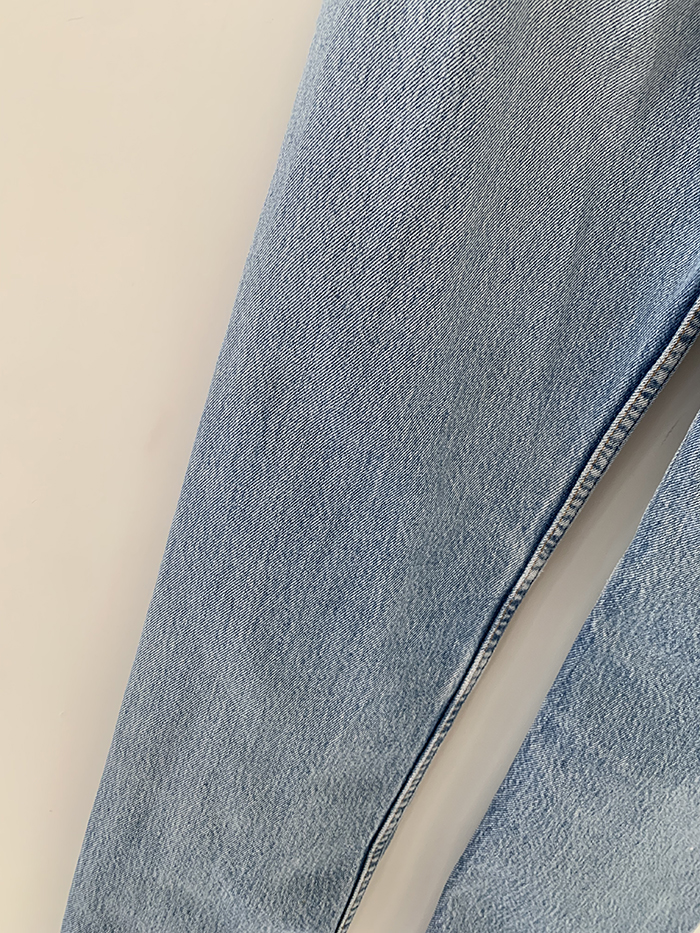 90's Levi's 501 - size 29-30 (classic straight fit)