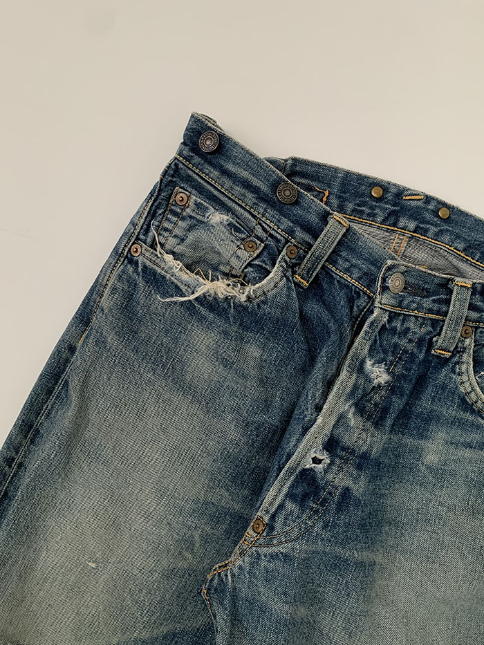 90's Evisu - size 28-29 (classic boot cut) 복제 복제