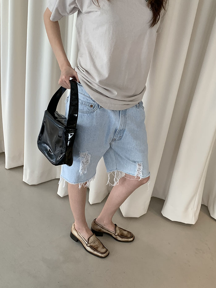 Levi's Short - size 31 (classic straight fit)