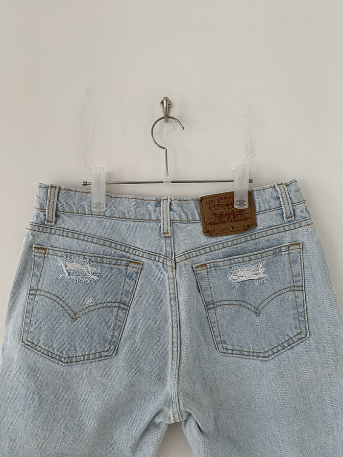 Levi's Short - size 31 (classic straight fit)