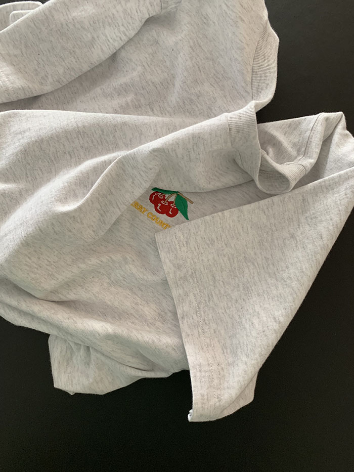 (new product) "Cherry Country Club" Embroidery T-shirt (Gray)