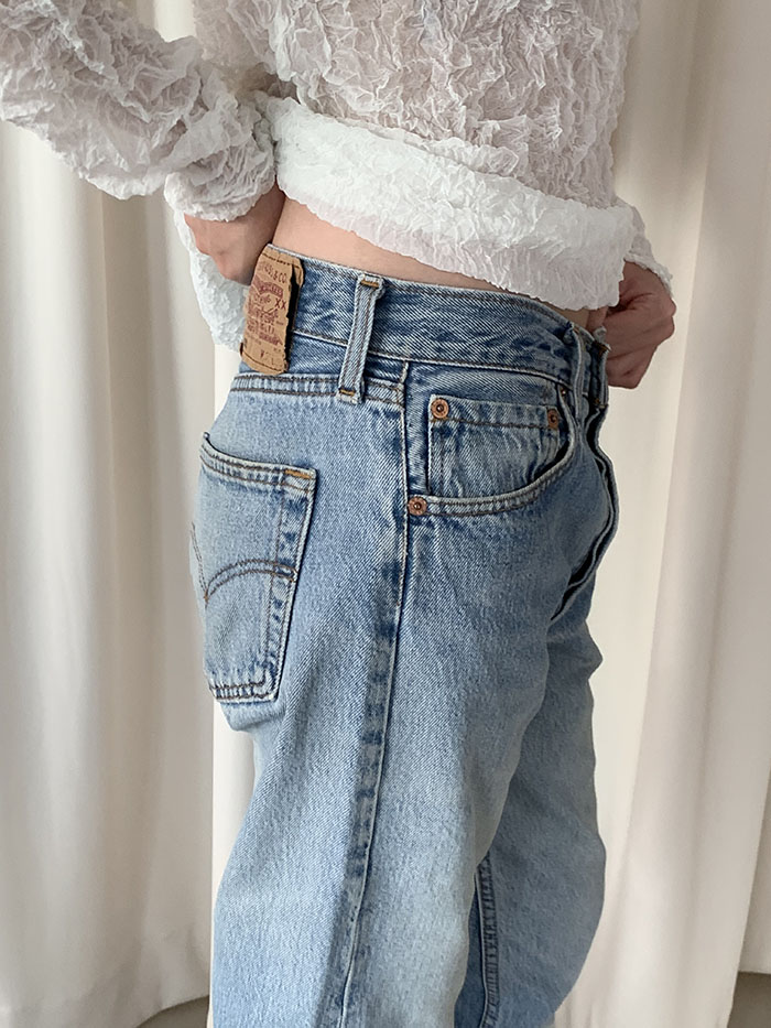 's Levi's 501 - 28 (classic straight fit)