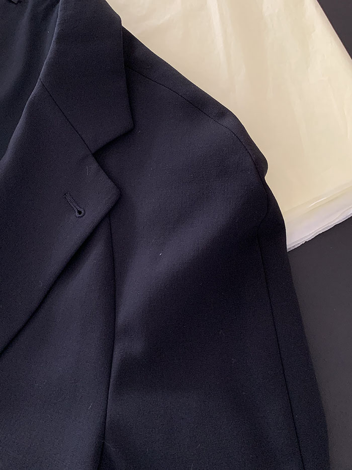 90's "Giorgio Armani" Three buttons over Jacket 복제 벽샷