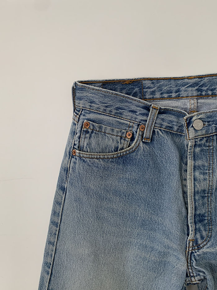 's Levi's 501 - 28 (classic straight fit)