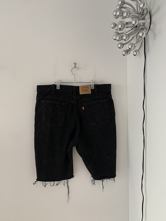 Levi's Short - size 39 (classic straight fit)