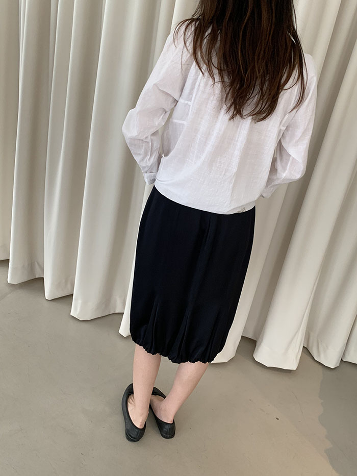 90's "Giorgio Armani" pure silk Skirt 복제