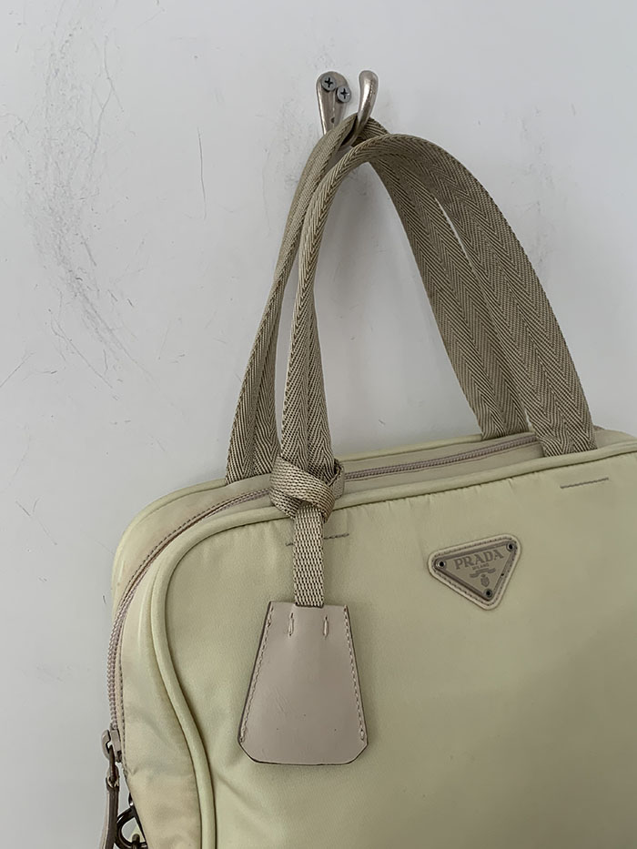 90's "PRADA" nylon Tote Bag ๋ณต์ 