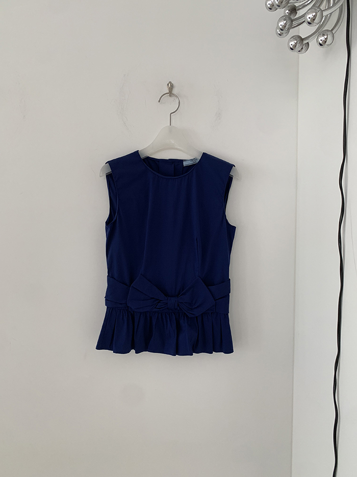 00's "PRADA" rayon x nylon crop Top 복제