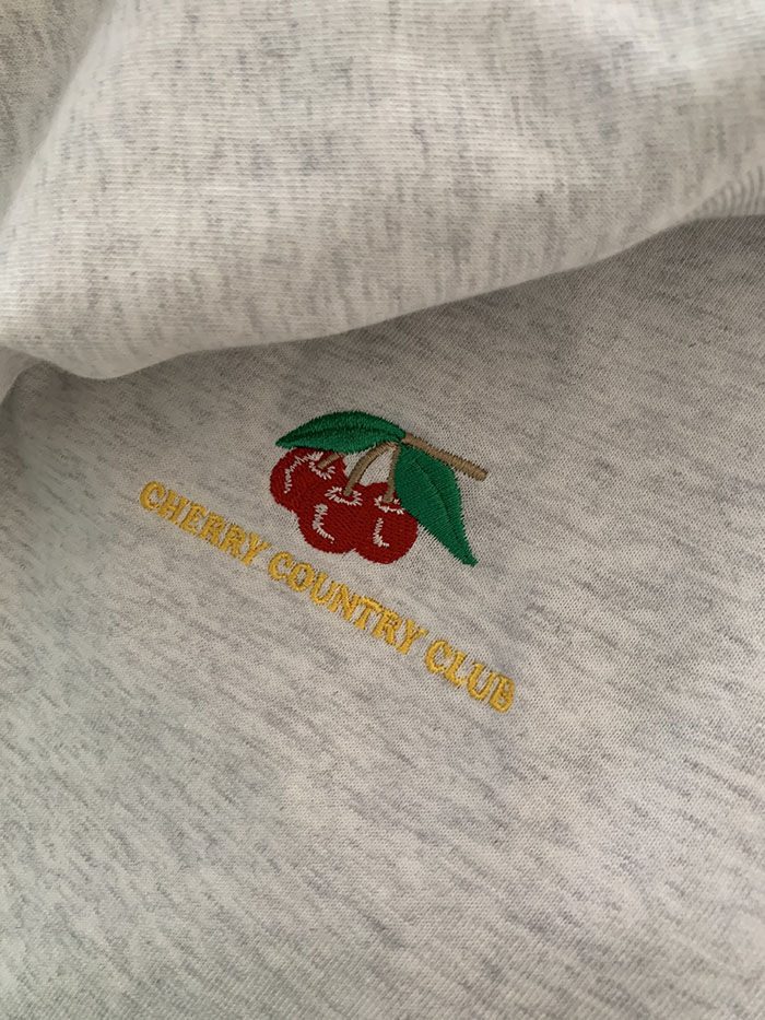 (new product) "Cherry Country Club" Embroidery T-shirt (Gray)