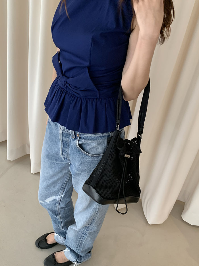 90-00's "PRADA" Net Leather Tote Bag / 제품 사진만 추가해서 올리기