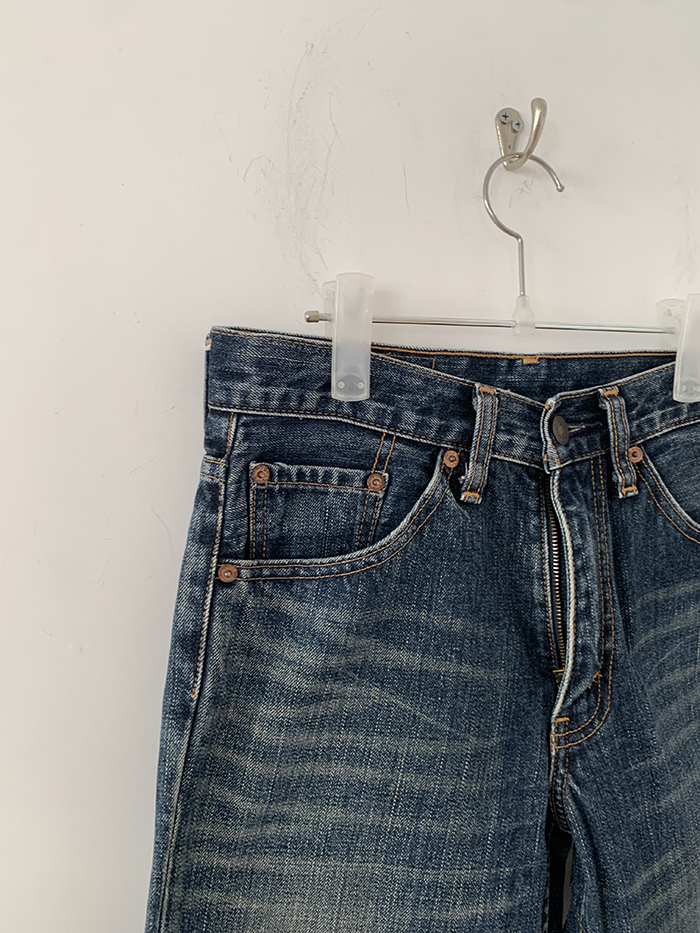 Levi's 517 - size 29 (classic boot cut)