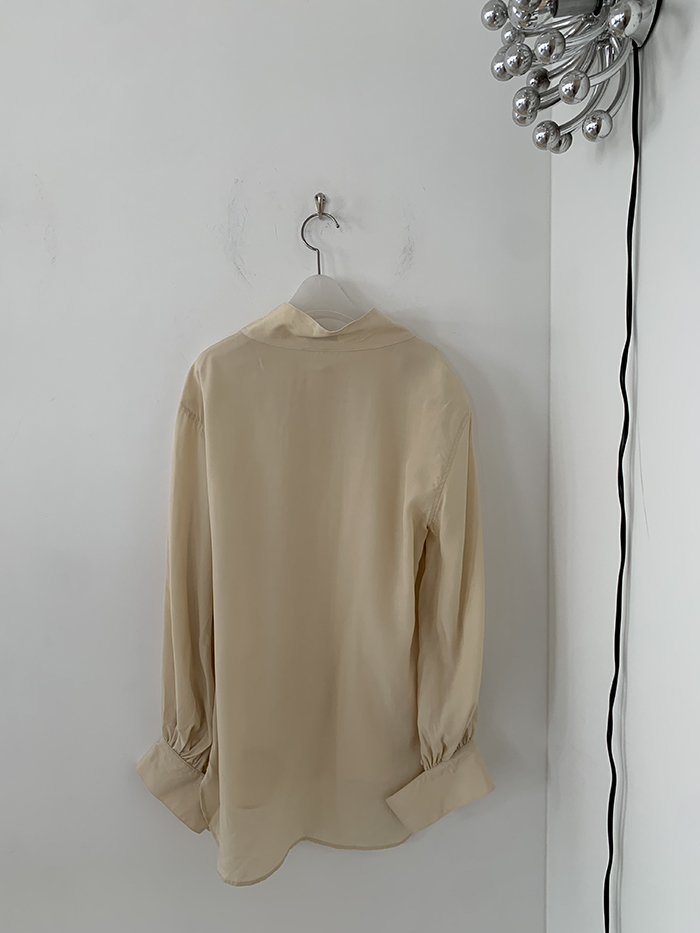 Deveaux New York Blouse