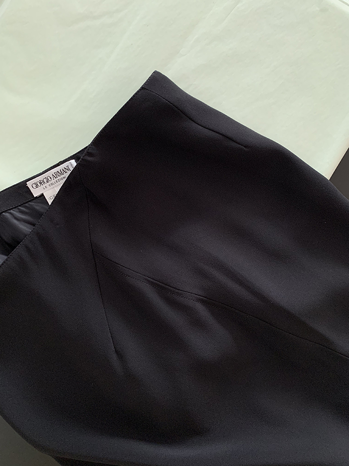 00's "Giorgio Armani" Black Skirt 복제