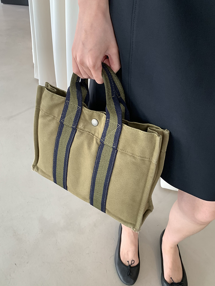 Vintage "Hermes" Fourre Tout Bag (Distressed) 상세 사진찍어서 올리기