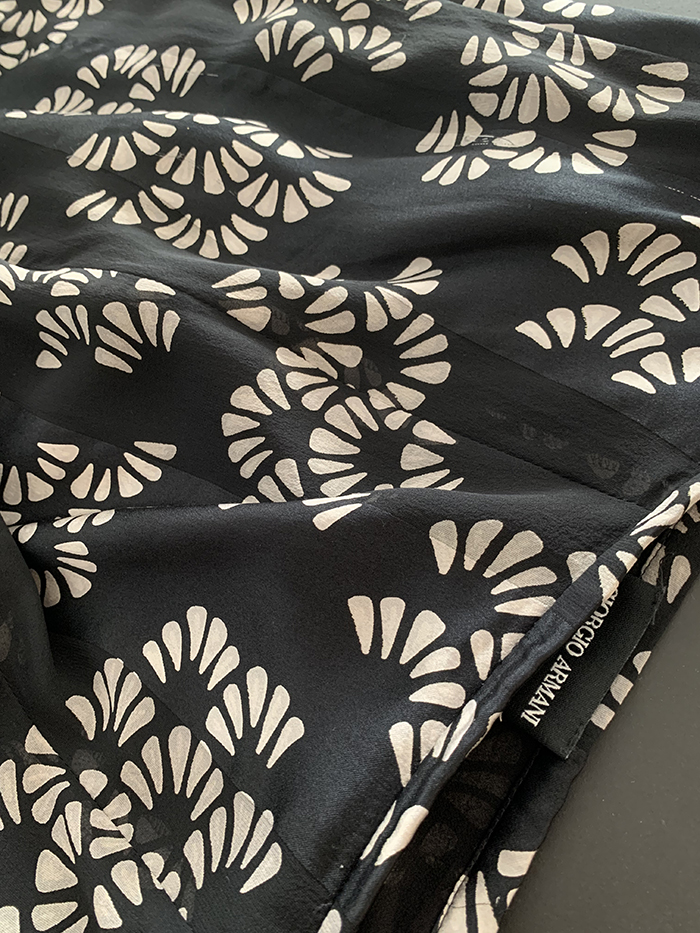 00's "Giorgio Armani" Black Skirt 복제 복제