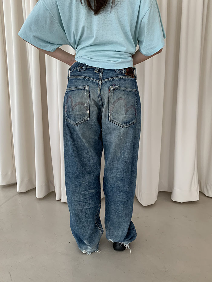 90's Evisu - size 28-29 (classic boot cut) 복제 복제