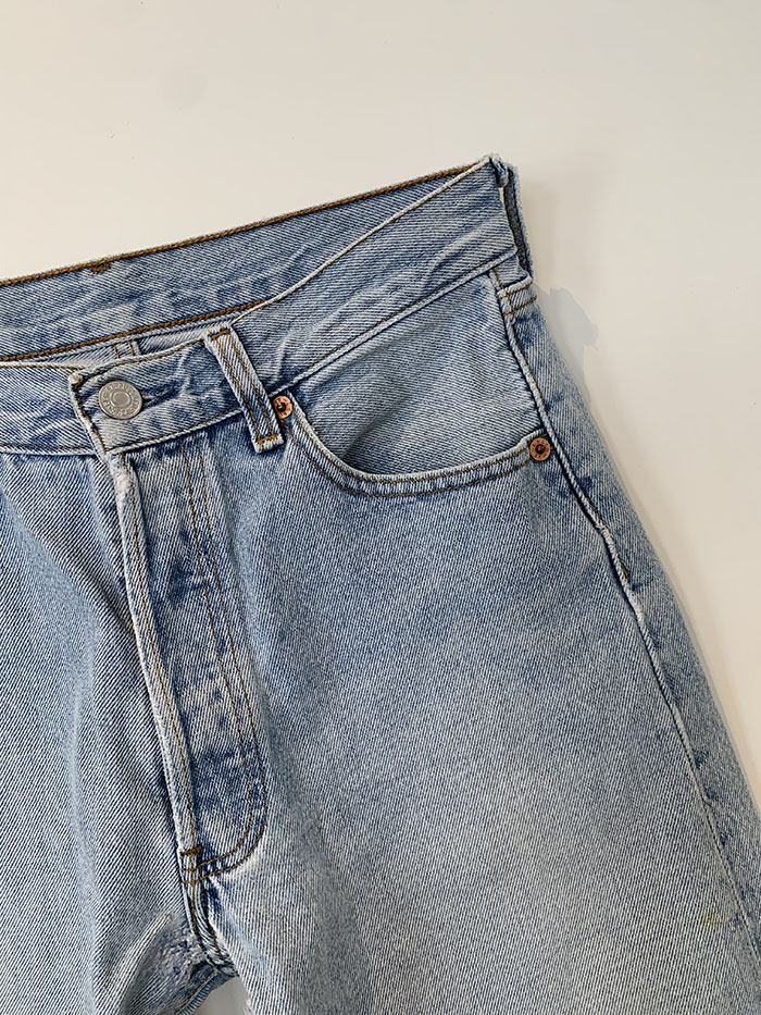 90's Levi's 501 - size 27 (classic straight fit)