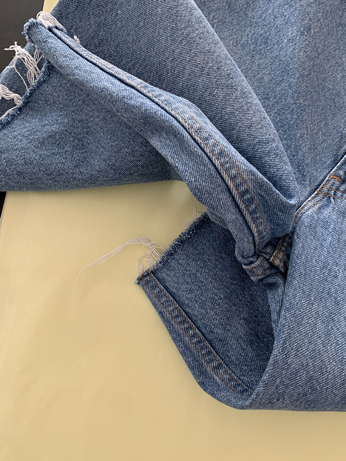 Levi's Short - size 34 (classic straight fit)