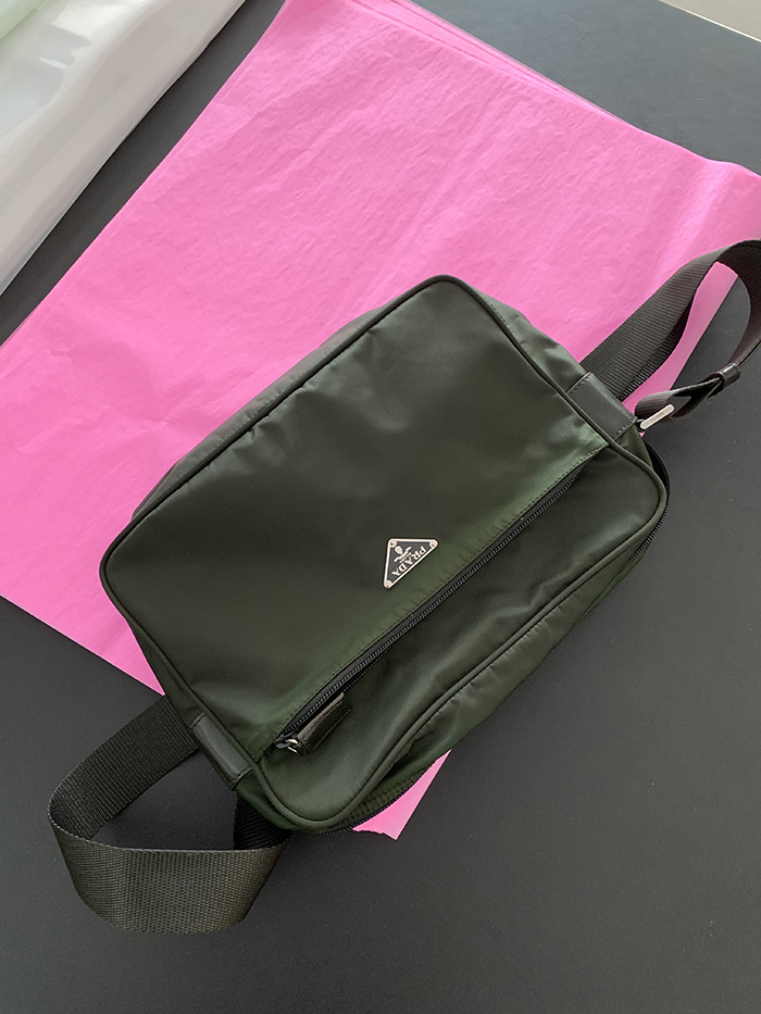 00's "PRADA" polyester Cross Bag