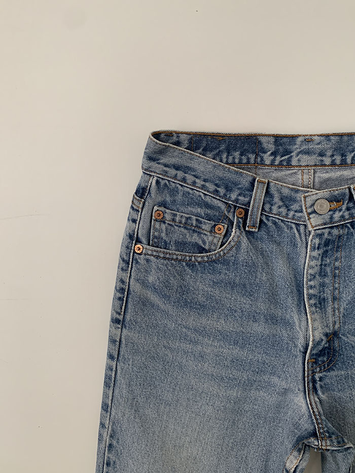 90's Levi's 505 - size 32 (classic regular fit) 복제