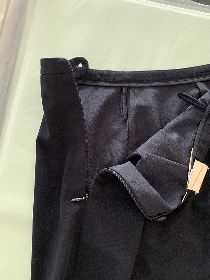 00's "Giorgio Armani" Black Skirt 복제 복제