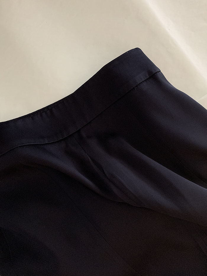 90's "Giorgio Armani" pure silk Skirt 복제