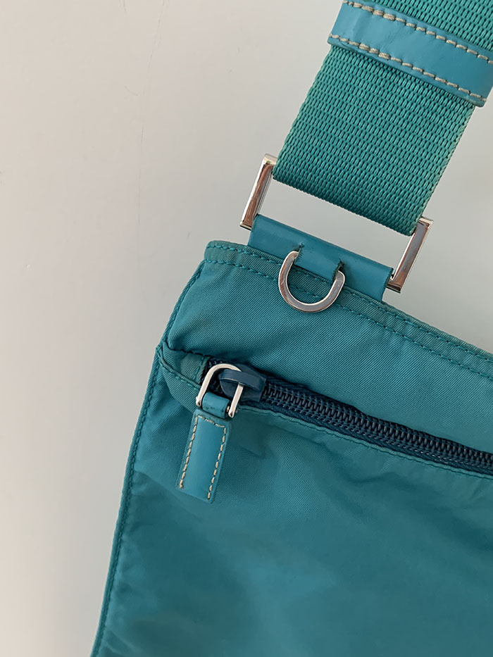 00's "PRADA" renylon Cross Bag 복제