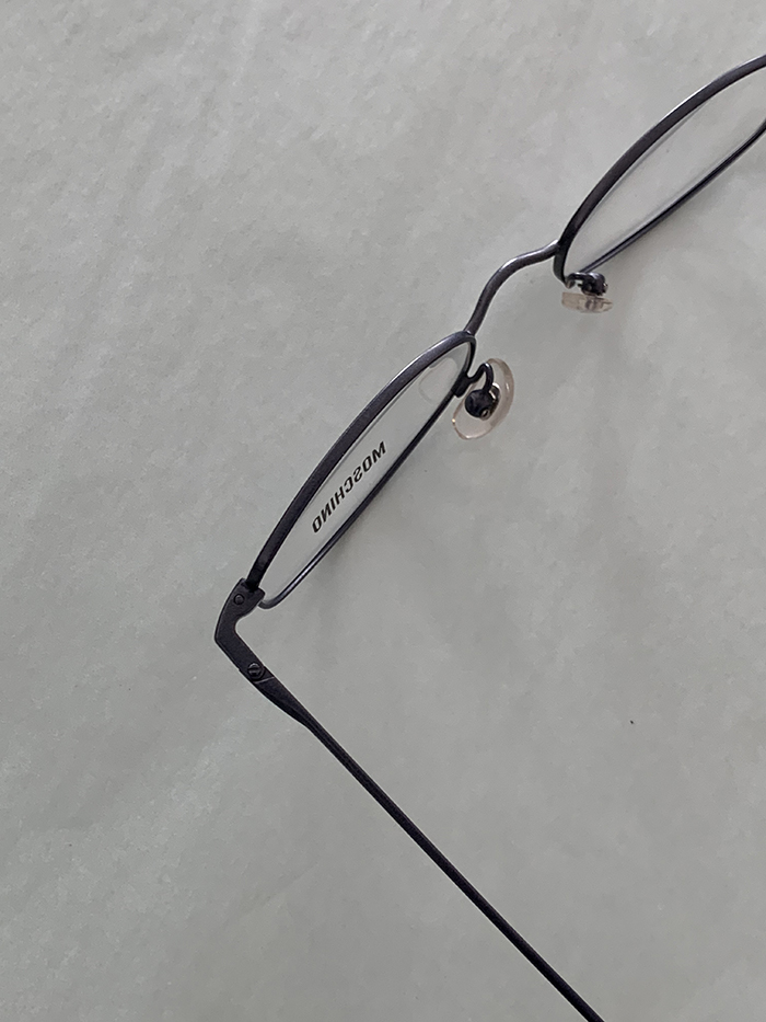 (Deadstock) 90’s "MOSCHINO" Sunglasses 복제