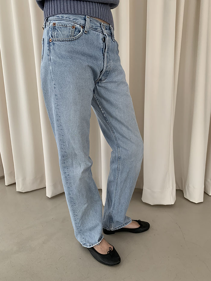 90's Levi's 501 - size 27 (classic straight fit)