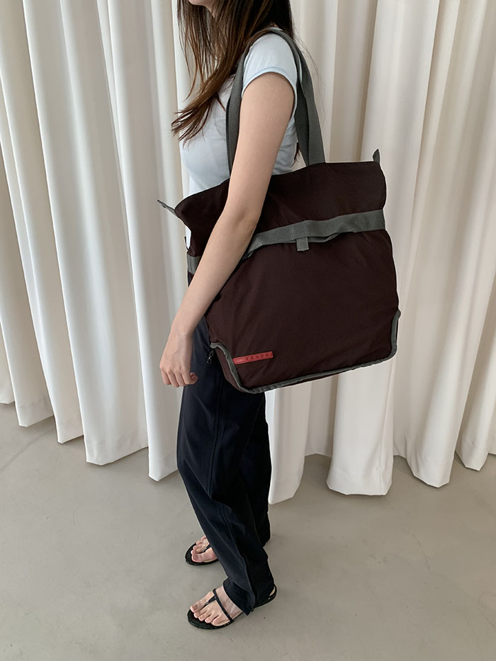 90's "PRADA Sport" Tote Bag (Rare Design) ๋ณต์ 
