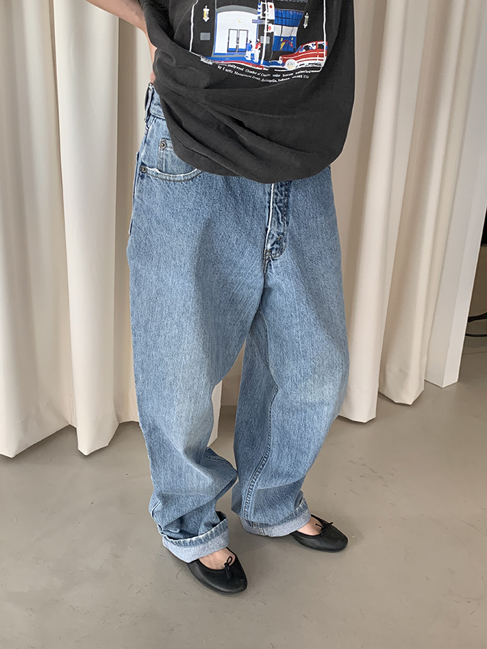 Levi's 617 - size 28-29 (classic loose fit) 복제
