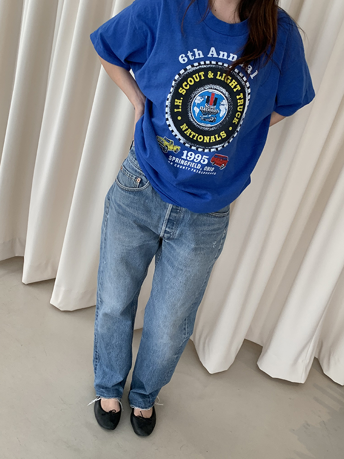 90's Levi's 501 - 29 (classic straight fit)