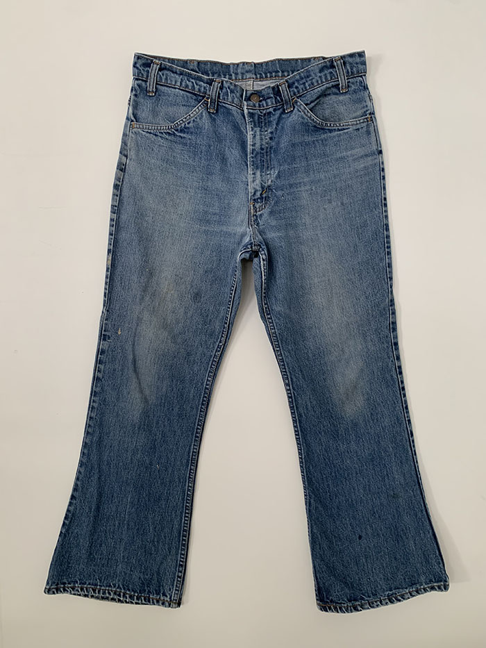 80's Levi's 646-0217 - size 34 (classic boot cut)