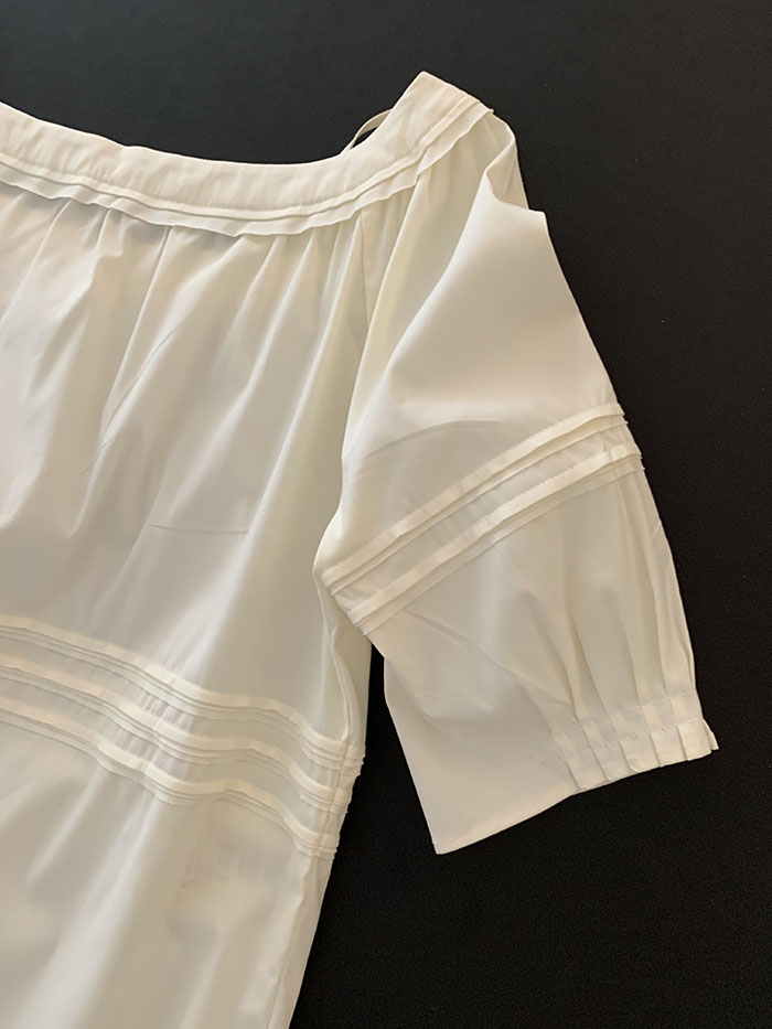00's "miumiu" viscose rayon back button Blouse 복제