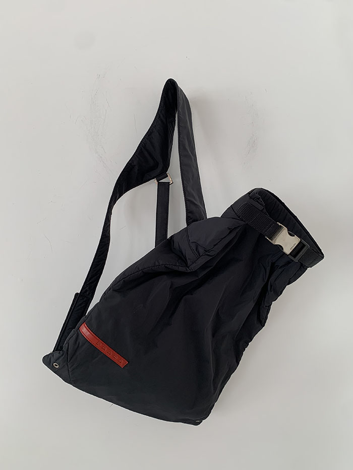 90's "PRADA Sport" nylon Roll-Top Backpack 복제
