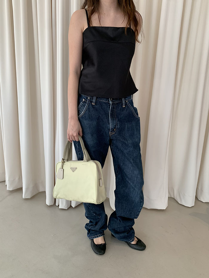 90's "PRADA" nylon Tote Bag ๋ณต์ 