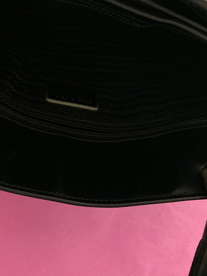 90's - 00's "PRADA" Leather Tote Bag (rare design) 복제