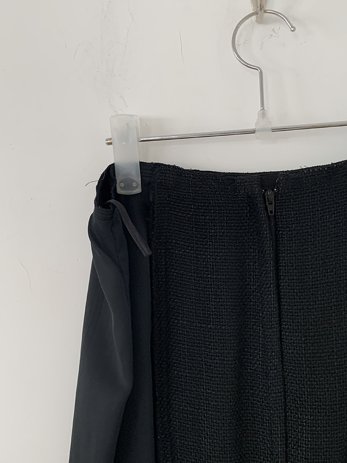 00's "Prada" cotton Button Skirt 복제