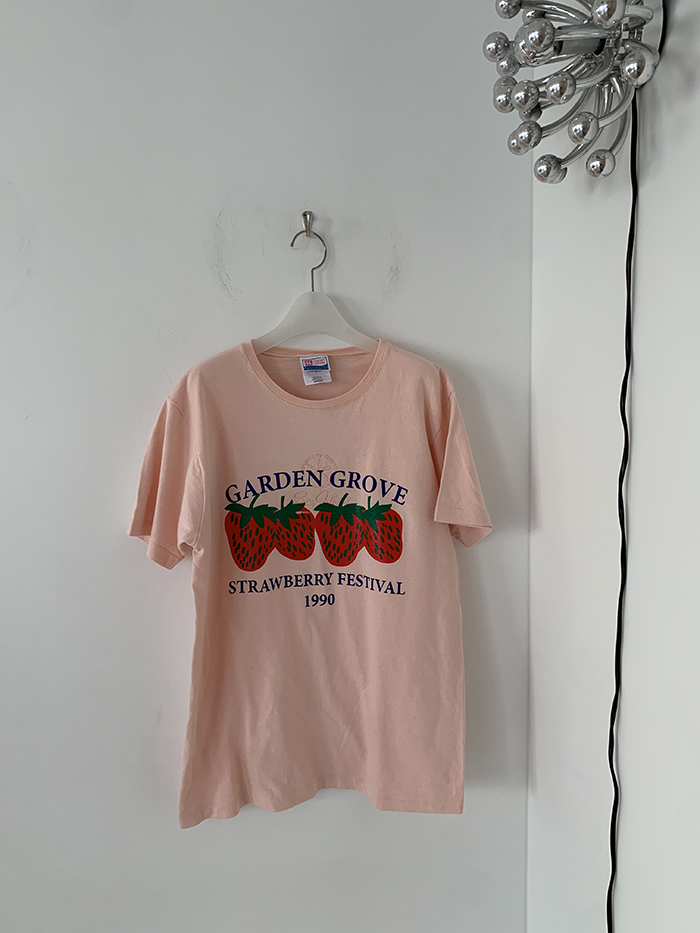 Vintage "GARDEN GROVE STRAWBERRY FESTIVAL 1990"