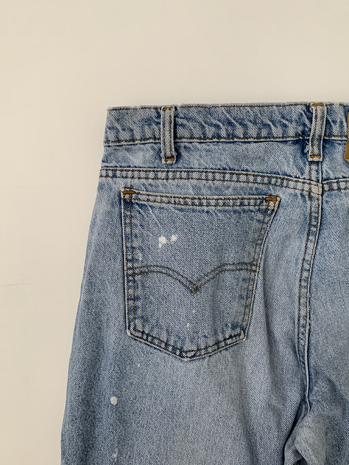 's Levi's 506 - size 34 (classic regular fit)