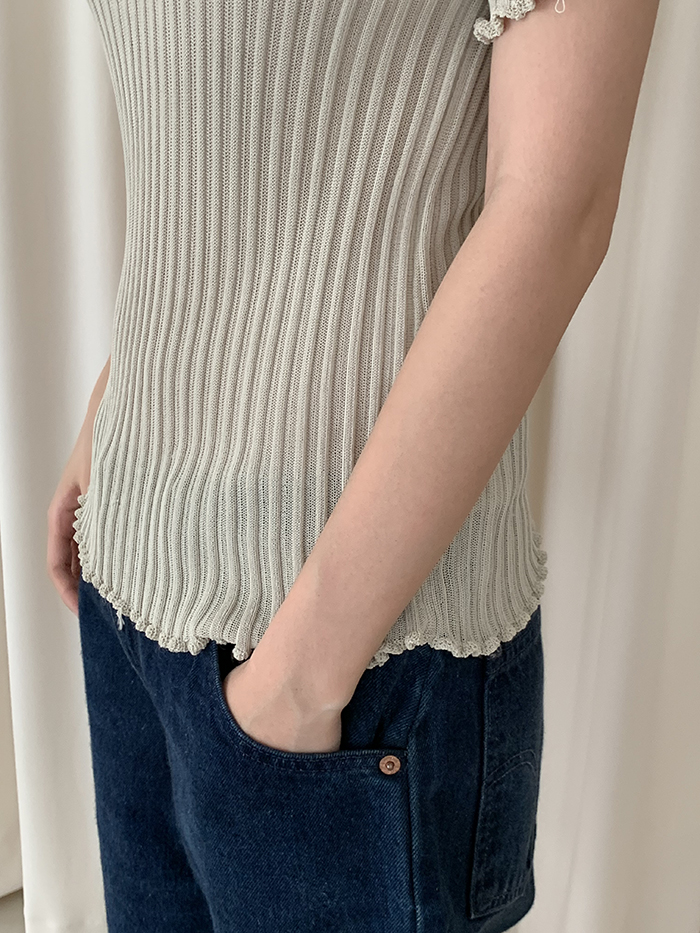 80-90's "Giorgio Armani" v-neck viscose Top
