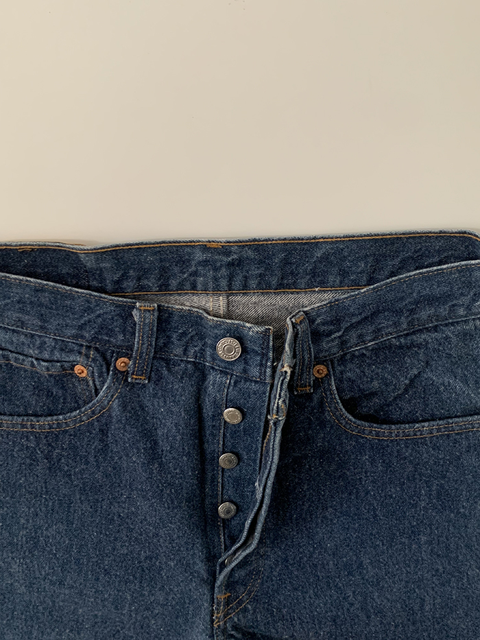 's Levi's 501 - size 30 (classic straight fit)