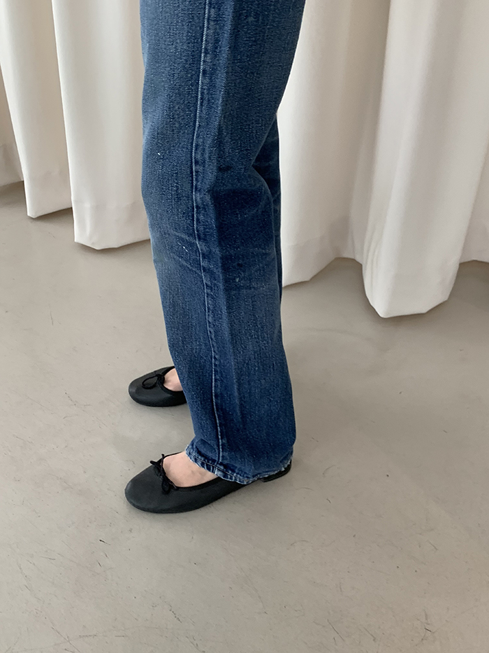 00's Levi's 607 04 - size 26 (made in UK)